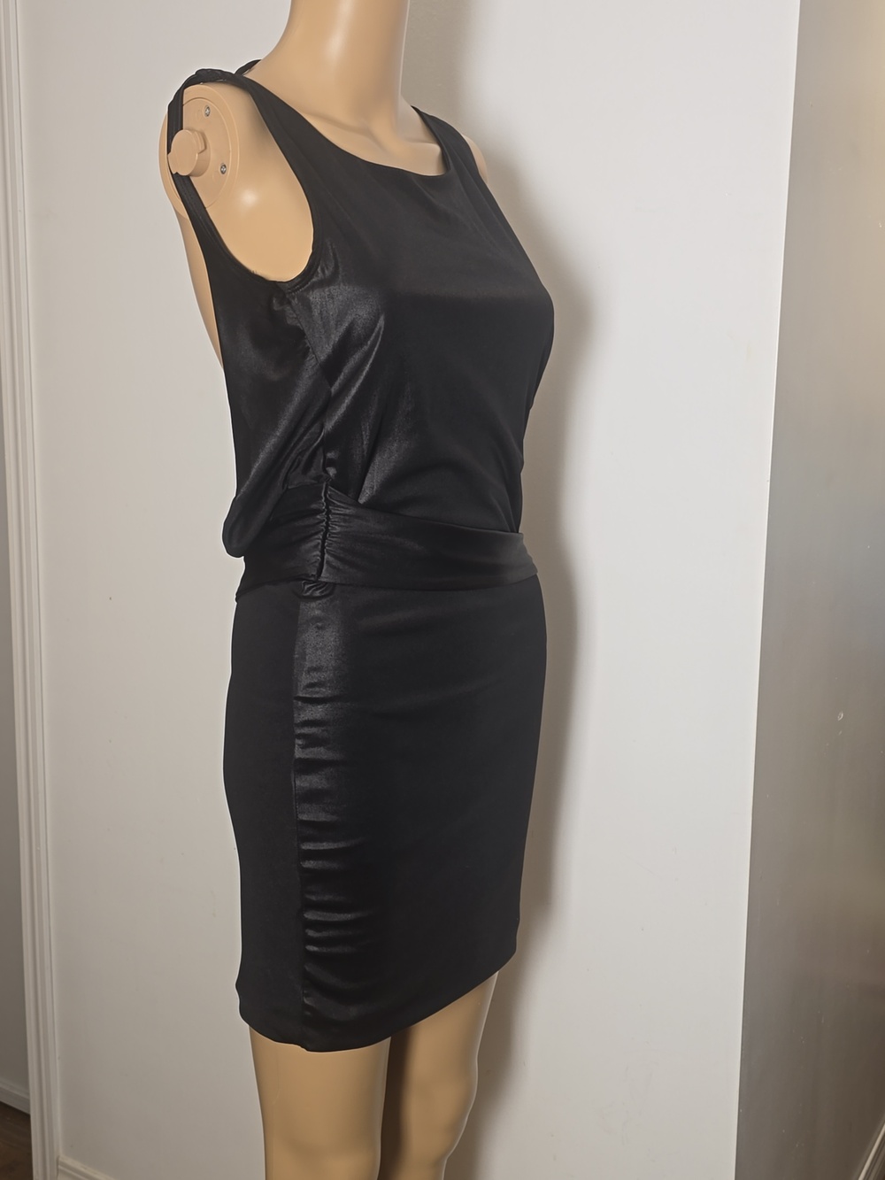 Sleek Black Tank Dress - XXS - Picture 4 of 6